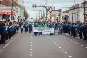 Desfile de 7 de Setembro reúne 5 mil pessoas em Cruz Alta