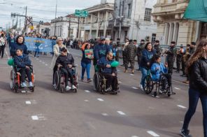 Desfile de 7 de Setembro reúne 5 mil pessoas em Cruz Alta