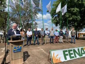FENATRIGO: Pedro Westphalen é homenageado com a medalha Pinheiro Machado 