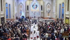 Fiéis lotam Catedral em todas as noites da Novena de Fátima em Cruz Alta