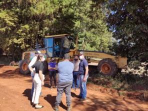 Produtores rurais apoiam Secretaria de Obras nas melhorias de estradas 