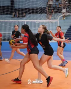 Santíssima Trindade vence nas quatro categorias do handebol no JEM 2026