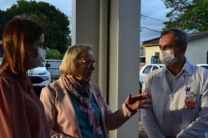 Secretária da Saúde, Arita Bergmann, visita Hospital São Vicente de Paulo