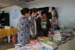 26ª FEIRA DO LIVRO: Hoje segundo dia de feira e abertura oficial às 17h