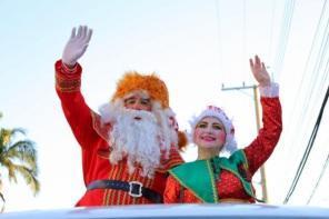Descida da Pinheiro , o desfile de Natal, encanta na sua primeira apresentação