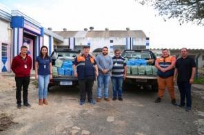 Famílias do meio rural atingidas pela estiagem recebem cestas básicas