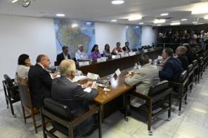 Geraldo Alckim, Presidente em exercício, vem ao estado no domingo