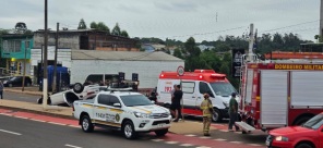 Acidente de Trânsito em Cruz Alta Deixa Veículo Capotado e Condutora Ferida