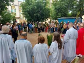 Cristãos celebram o Domingo de Ramos em Cruz Alta