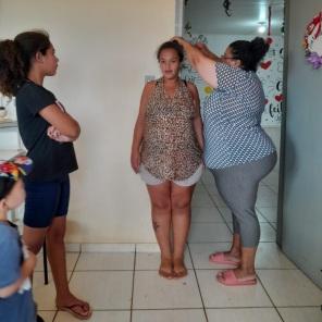 Varal Solidário foi realizado na terça no Bairro Abegay 
