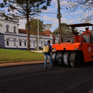 RECAPEAMENTO ASFÁLTICO> Obras começaram na Padre Pacheco em Cruz Alta