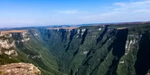 U.R.G.E.N.T.E.!_ Criança de 11 anos caiu no Cânion Fortaleza em Cambará do Sul