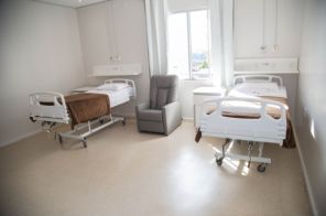 Hospital São Vicente de Paulo reinaugura onze leitos da Unidade de Internação