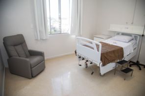 Hospital São Vicente de Paulo reinaugura onze leitos da Unidade de Internação