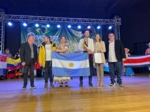 Danzpare Cruz Alta encerrou com belas apresentações na noite de gala no sábado