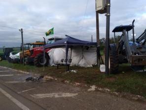 Manifestação na BR 158 em Cruz Alta entra no seu 4° dia