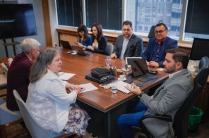 Vice-governador recebe cônsul do Canadá para tratar sobre reconstrução do RS 