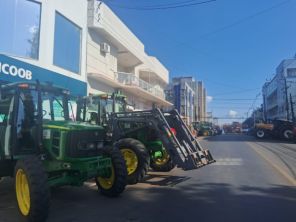 Cruz Alta tem Agro Tratoraço por dívidas e crédito ao agronegócio