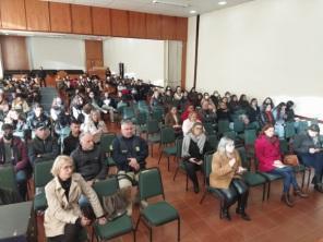 1º Fórum Nacional sobre defesa e proteção animal teve Elizabeth MacGregor 