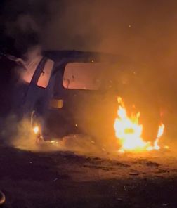 Incêndio destrói veículo na rodovia entre Cruz Alta e Benjamin Nott