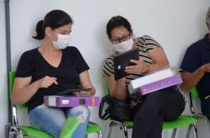 Prefeitura entrega 10 primeiros tablets para dos Agentes Comunitários