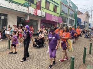 CARNAVAL 2024: O domingo foi do Bloco de Carnaval Os Máscharados em Cruz Alta
