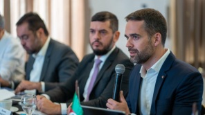 DÍVIDAS DOS ESTADOS>Eduardo Leite se reúne com governadores no Rio de Janeiro 