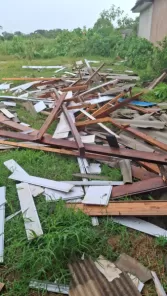 TEMPORAL> Vento destelha casas e derruba árvores em Cruz Alta na quinta-feira