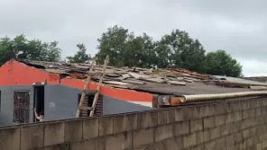 TEMPORAL> Vento destelha casas e derruba árvores em Cruz Alta na quinta-feira