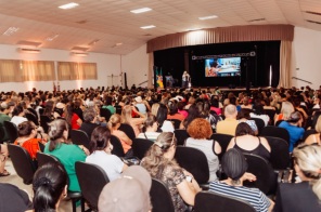 EDUCAÇÃO>Evento de abertura do ano letivo em Cruz Alta lota a Casa de Cultura