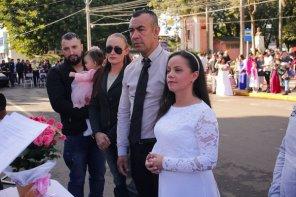 Casamento Coletivo une 32 casais em cerimônia emocionante em Cruz Alta