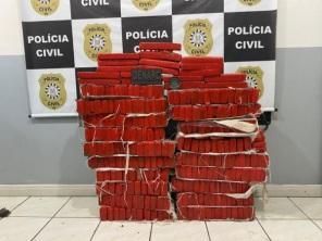 Denarc apreende 193 kg de maconha em Tiradentes do Sul e 19 armas, em Ijuí