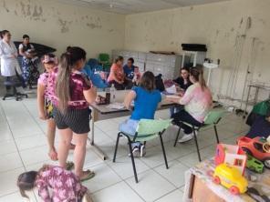 Prefeitura entrega novas cadernetas de vacinação
