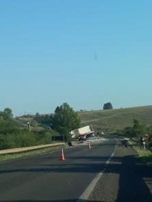 Acidente na BR 158 envolve dois caminhões nesta manhã de sexta-feira