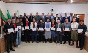 JUSTA HOMENAGEM> Câmara entrega Prêmio Erico Verissimo em noite de celebração