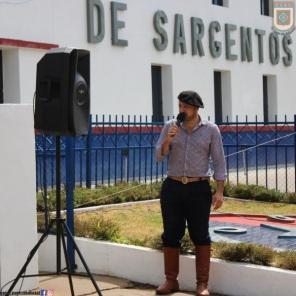 Drive Thru solidário aconteceu no sábado com transmissão da Pop Rock ao vivo