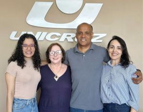 General Aquiles visita a Unicruz e encaminha matrícula da filha em Veterinária