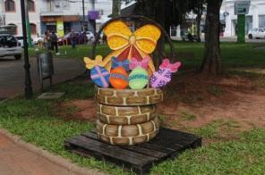 PÁSCOA EM CRUZ ALTA : Praça Erico Verissimo começou a ser decorada 