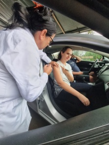 DRIVE THRU> 336 doses foram aplicadas na vacinação do sábado em Cruz Alta
