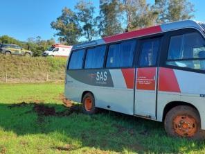 Motorista tem mal súbito e sai da pista na BR 158 em Cruz Alta