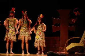 Premiação do Festeatro valoriza a arte das escolas de Cruz Alta