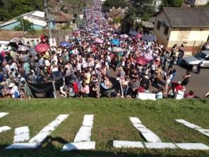 Milhares de fiéis acompanharam a procissão da 68ª Romaria de Fátima