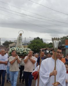 Multidão participa da 74ª Romaria de Nossa Senhora de Fátima em Cruz Alta