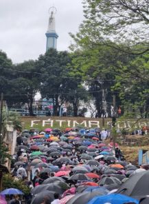 Multidão participa da 74ª Romaria de Nossa Senhora de Fátima em Cruz Alta