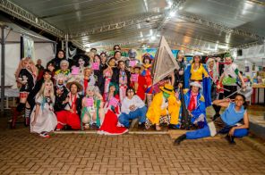 AINDA SOBRE A FEIRA DO LIVRO> Festival de Cosplay agitou o sábado da feira