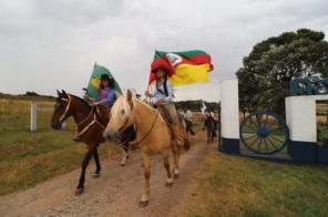 Cavalgada comemorativa dos 200 anos de Cruz Alta foi no sábado
