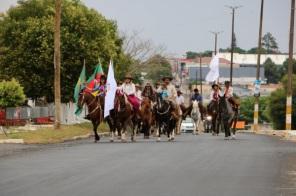 Cavalgada comemorativa dos 200 anos de Cruz Alta foi no sábado