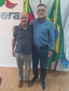 Prefeito de Tapera Volmar Kuhn renunciou ao cargo na manhã desta quarta-feira 