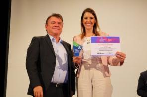 Dra. Paula recebe Prêmio Prefeita Inovadora 2023