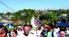 MILHARES DE PESSOAS PARTICIPARAM DA 73ª ROMARIA DE FÁTIMA EM CRUZ ALTA